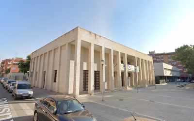 Centre cívic de la Creu de Barberà | Google Maps